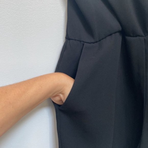 Aritzia Wilfred Black Shorts Romper Size XS - Picture 2 of 6